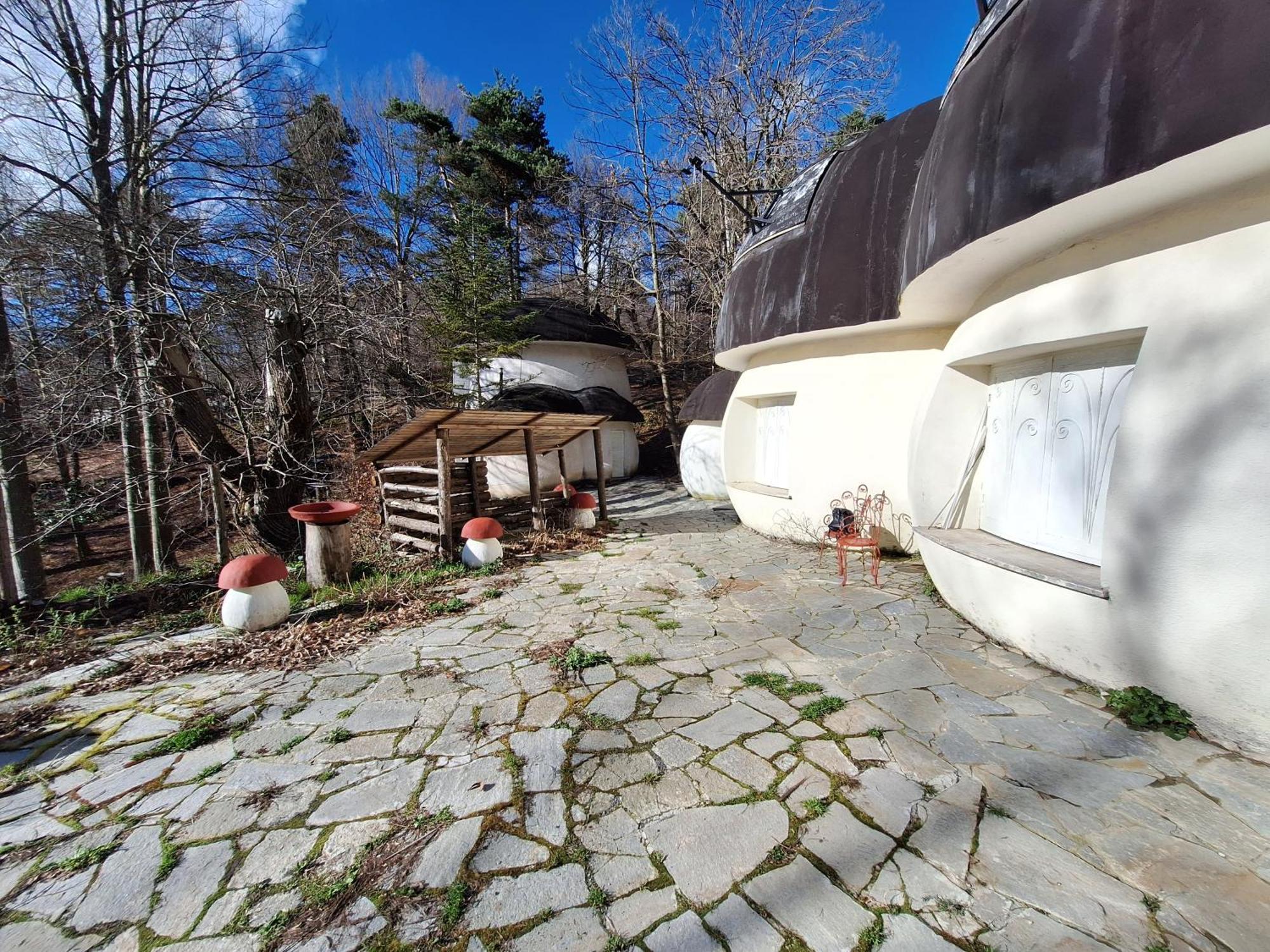 Il Villaggio Dei Puffi 바르디네토 외부 사진